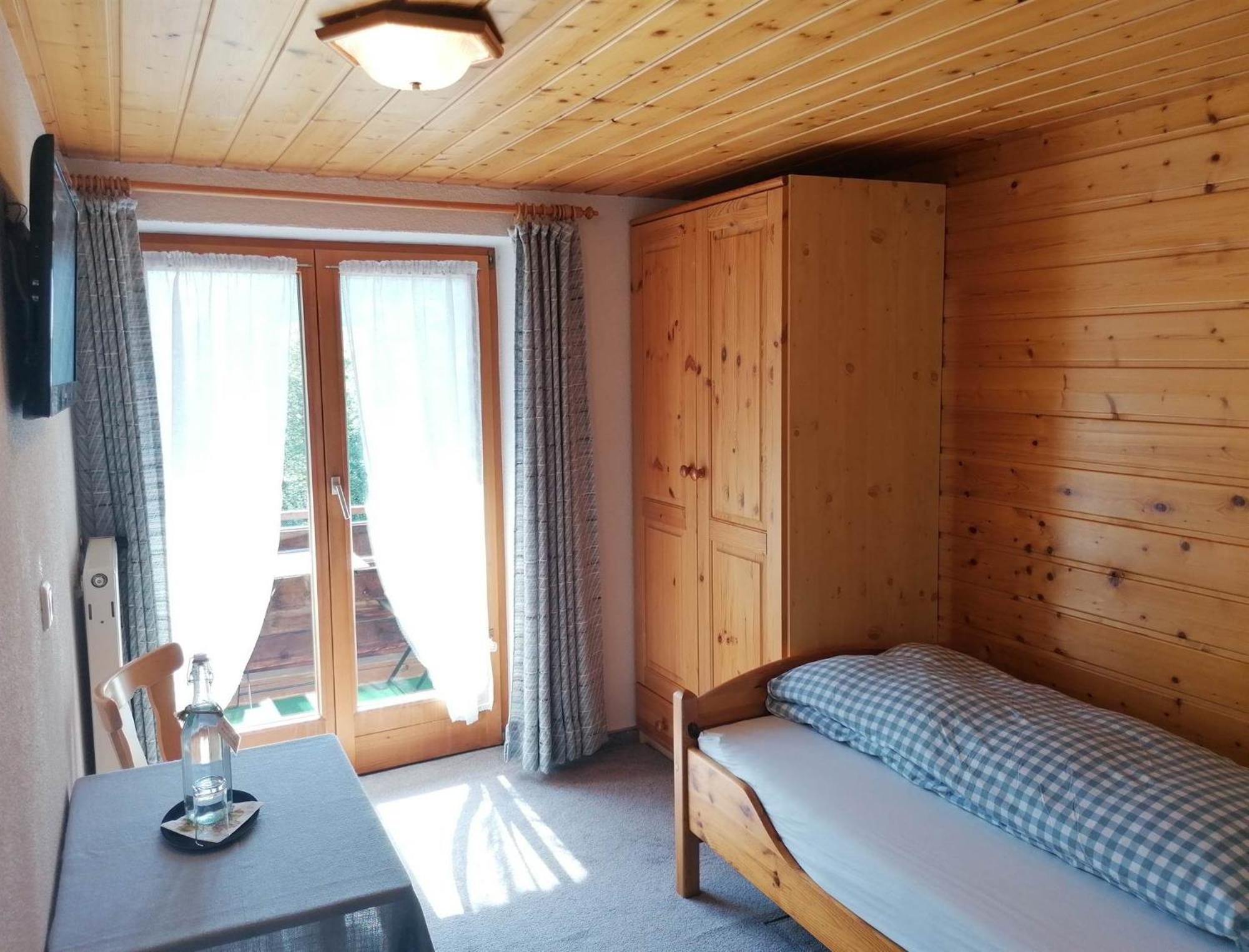 Frühstückspension Gweil Sankt Gallenkirch Habitación foto